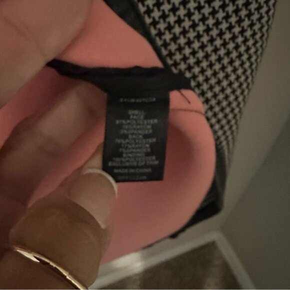 Express Monochrome Houndstooth Jacket Coat Size Medium Dark Academic Chic - Picture 8 of 8